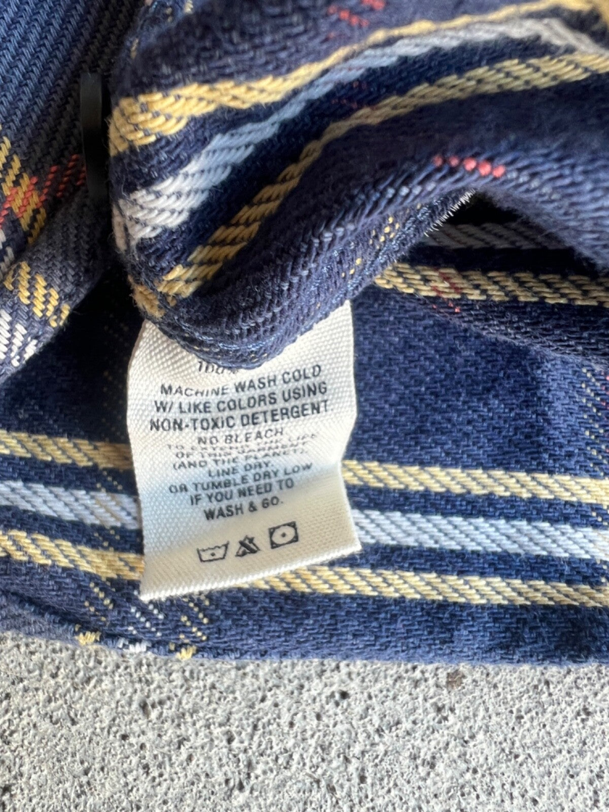 Alex Mill Wash & Go Button Up Shirt